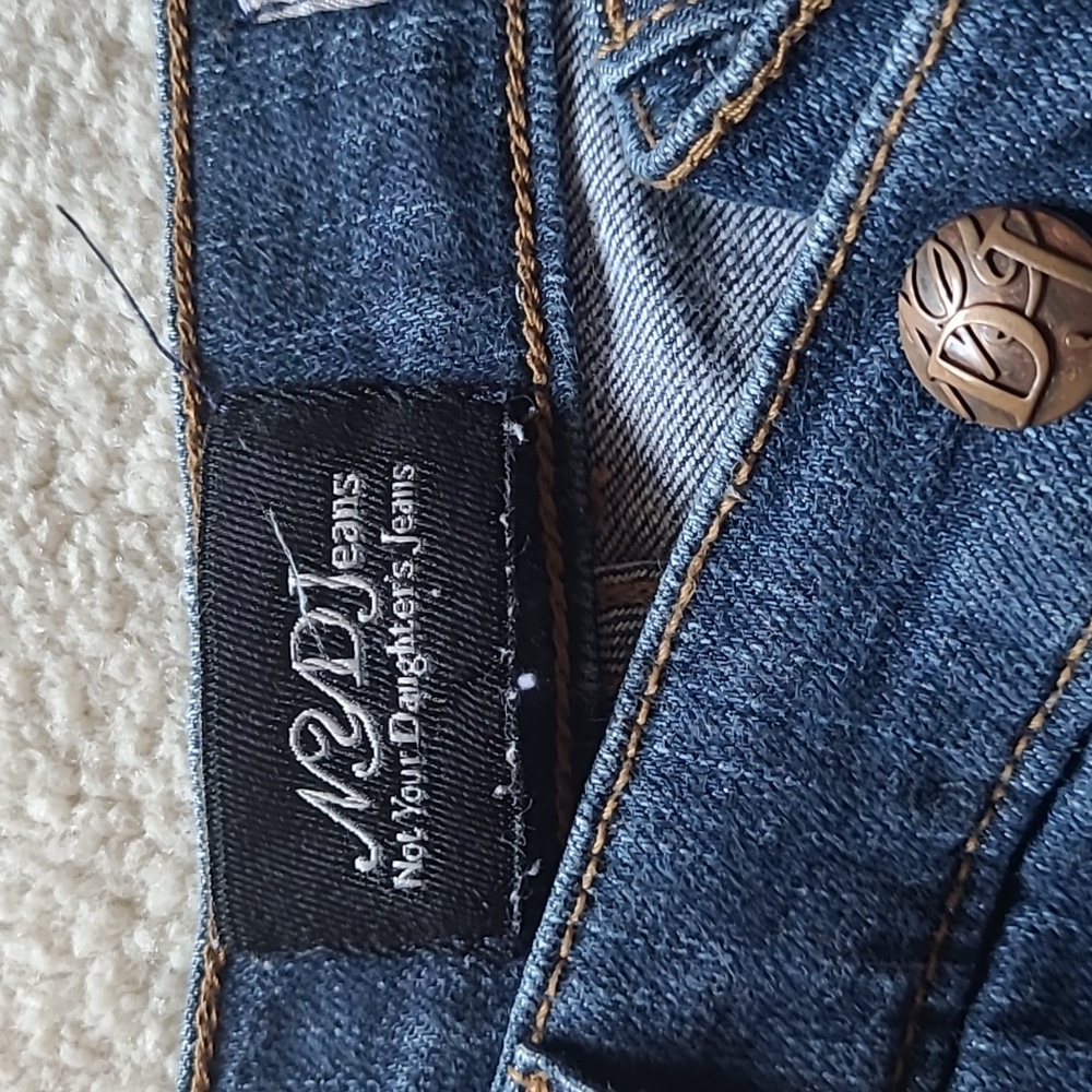 NYD Vintage Denin Size 4 Cut Off Shorts - Picture 3 of 9